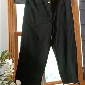 Chico’s Black crops